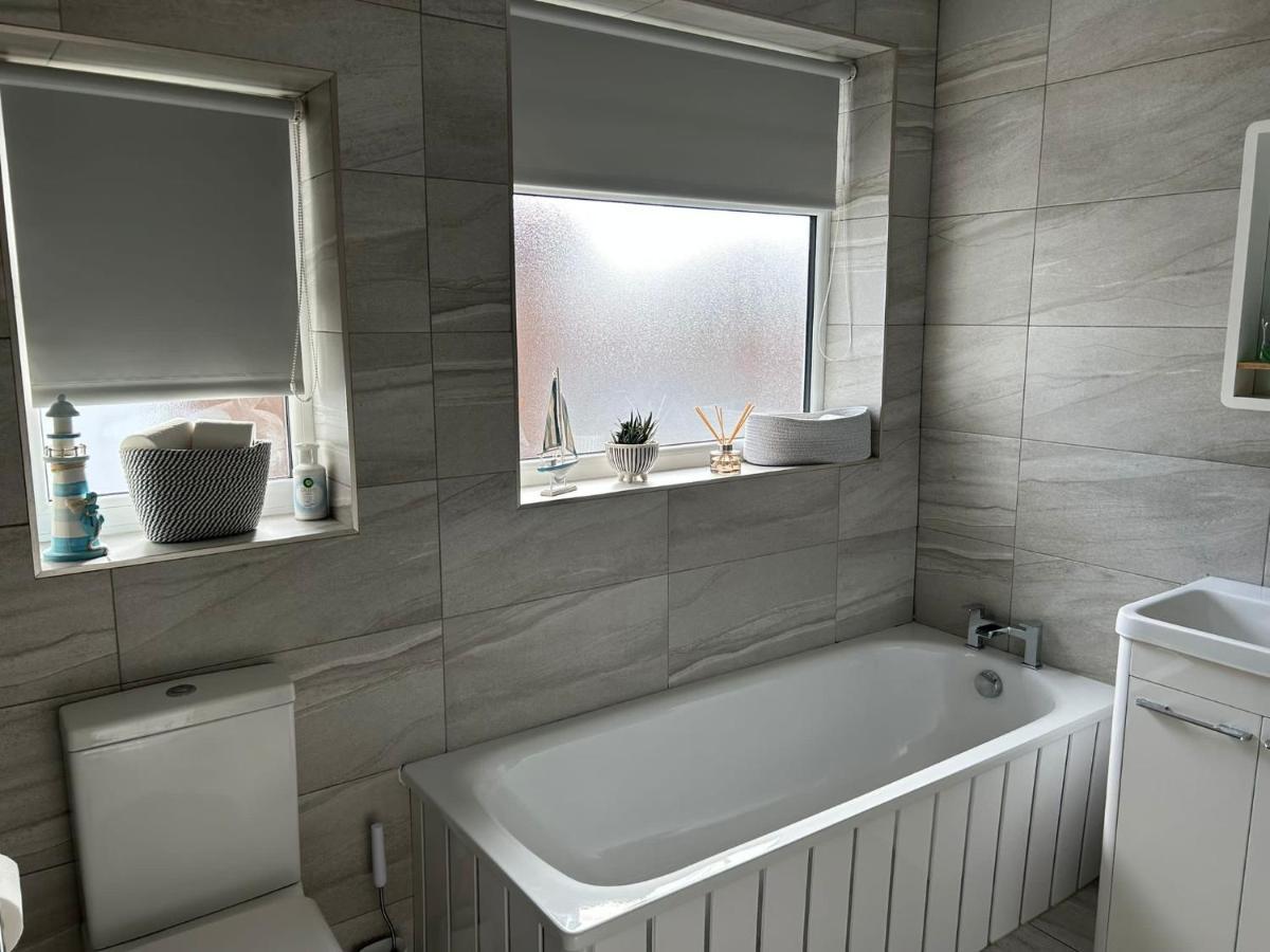 Light And Spacious Highcross Apartment Poulton-le-Fylde Dış mekan fotoğraf